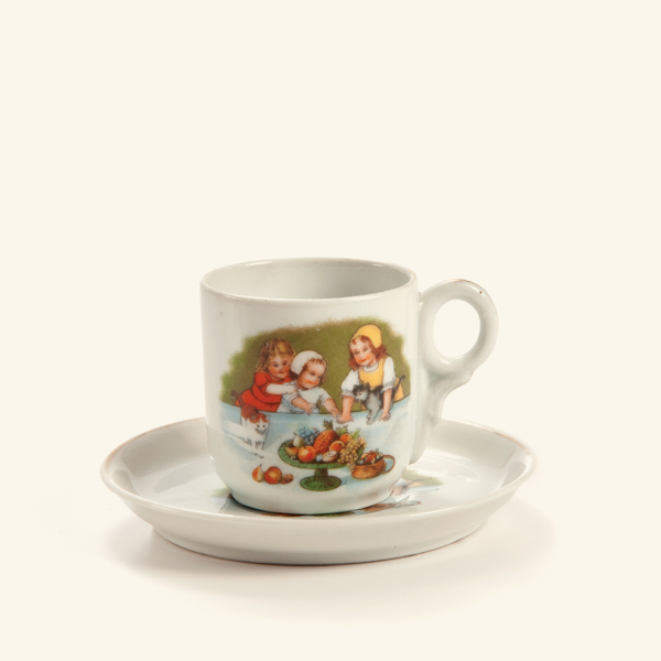 doll tea cups