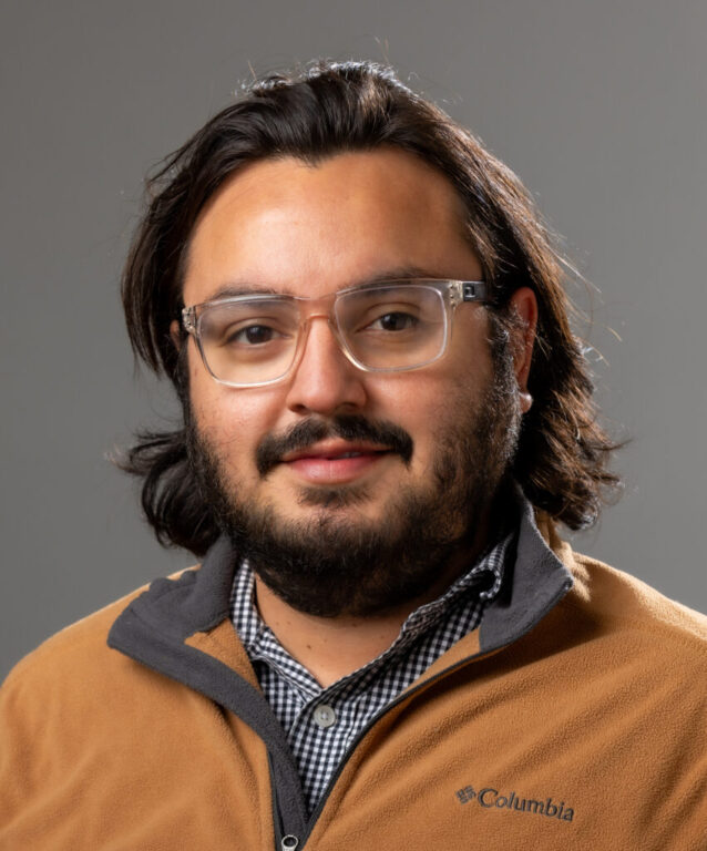 Carlos Ortiz Gallo Headshot