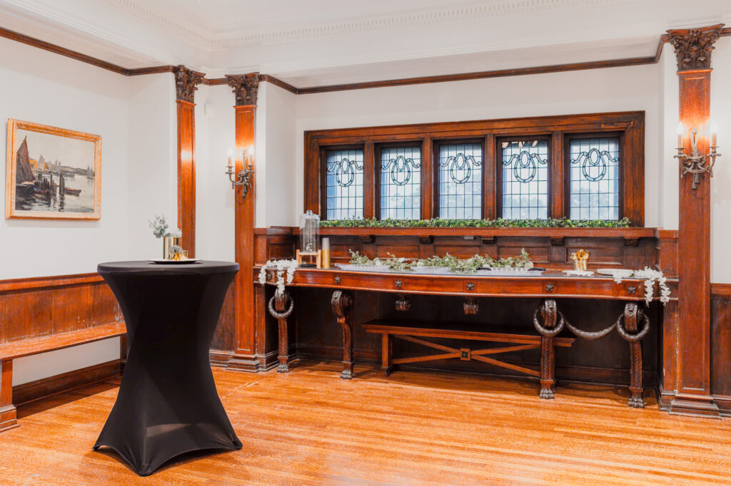 Dining room in the Tureman Mansion with decorations on the built in.